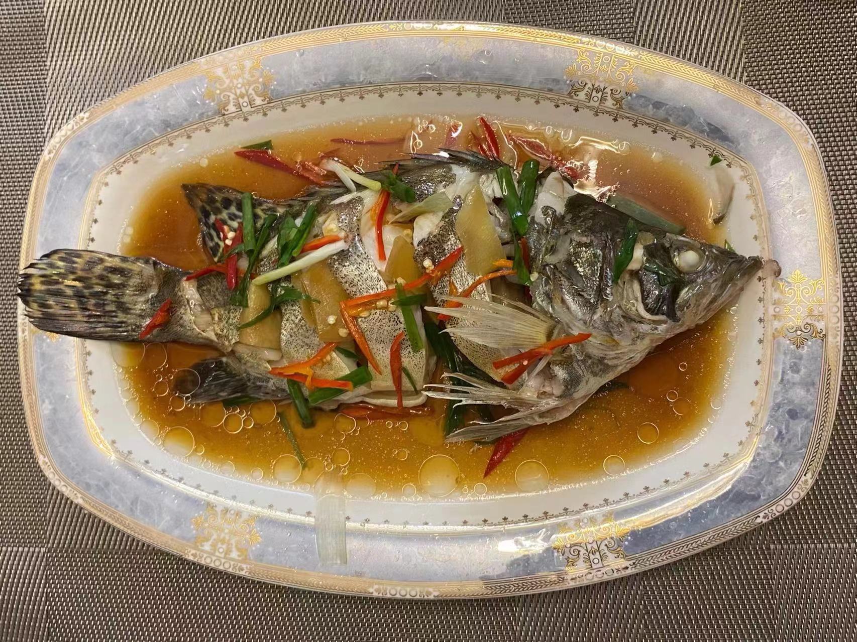 葱油桂鱼.jpg