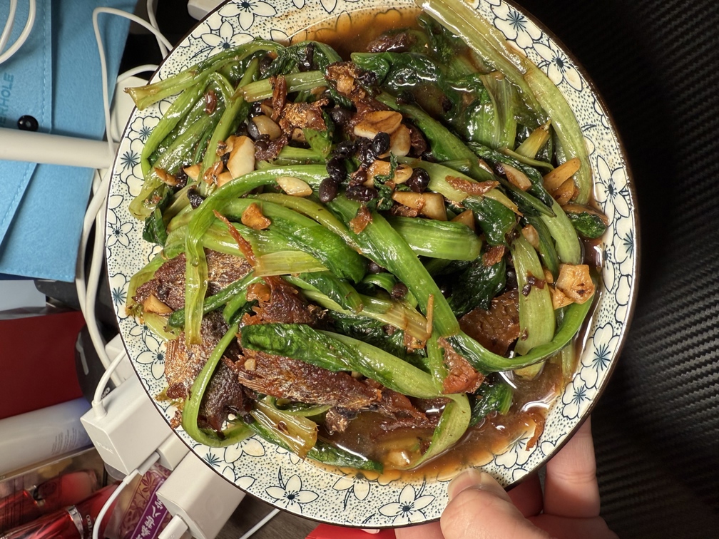 豆豉鲮鱼油麦菜成品.jpg
